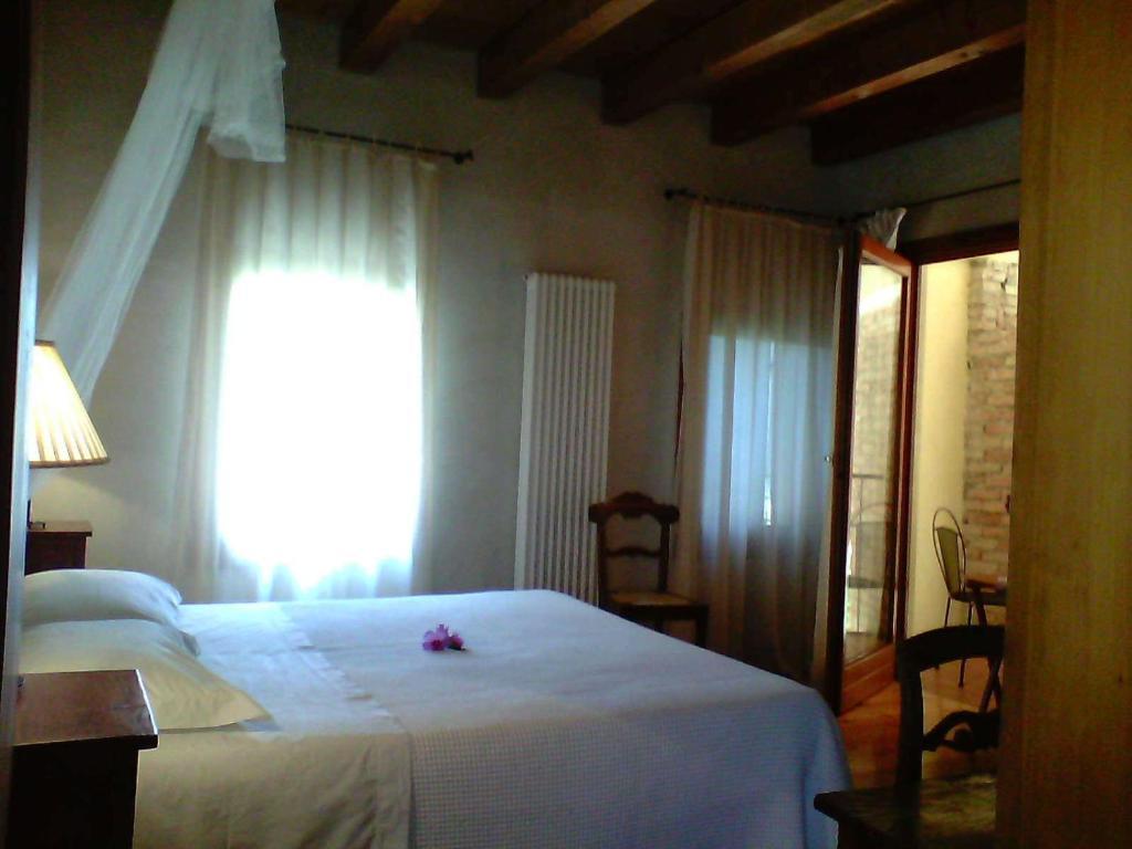 Il Rifugio Del Poeta Guest House San Biagio di Callalta Стая снимка